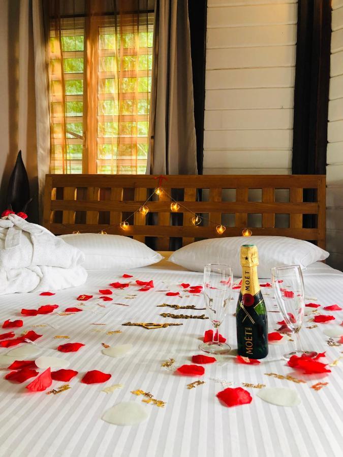 Le Domaine Du Rocher Noir Pointe-Noire Ngoại thất bức ảnh